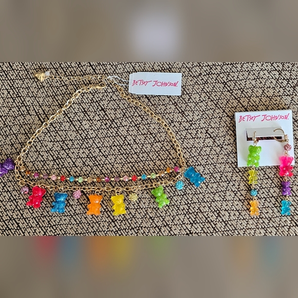 Betsey Johnson Gummy Bear Necklace and Earrings - Picture 3 of 6